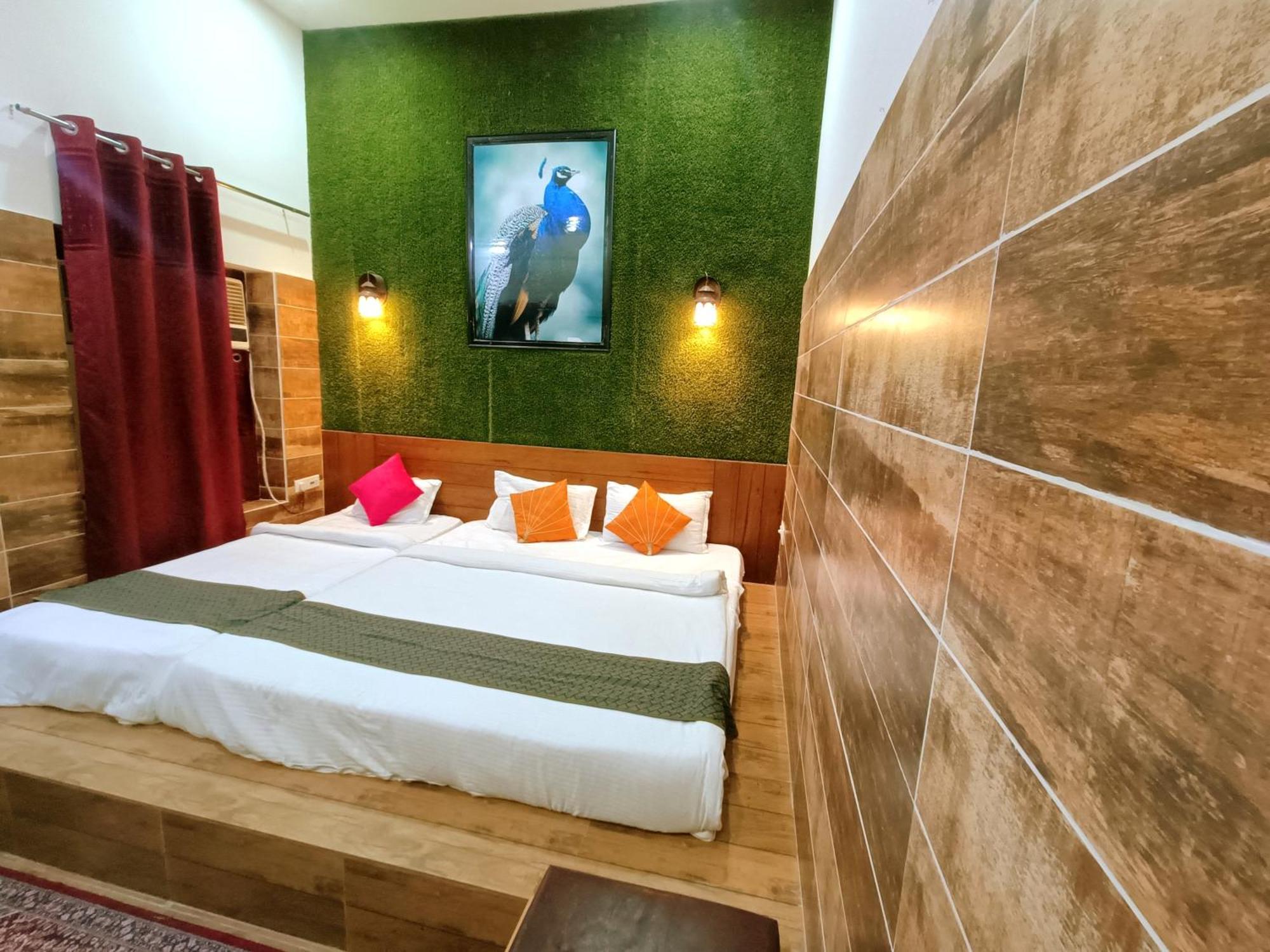 The Hideout Agra Homestay Near Taj Eksteriør bilde